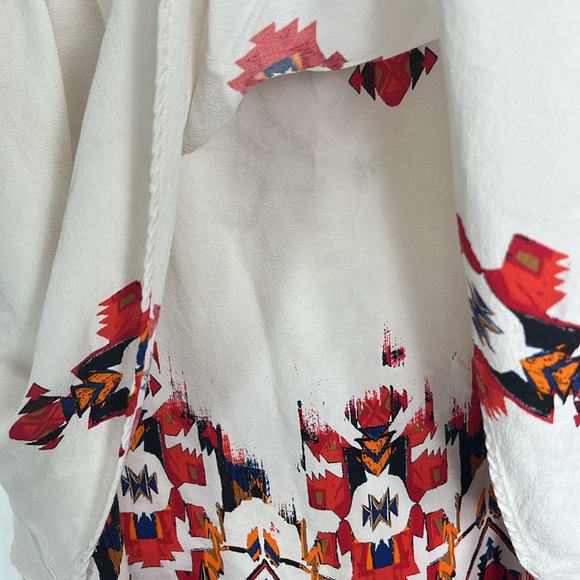 Zara Red and White Tribal Top | Size M - Picture 4 of 6